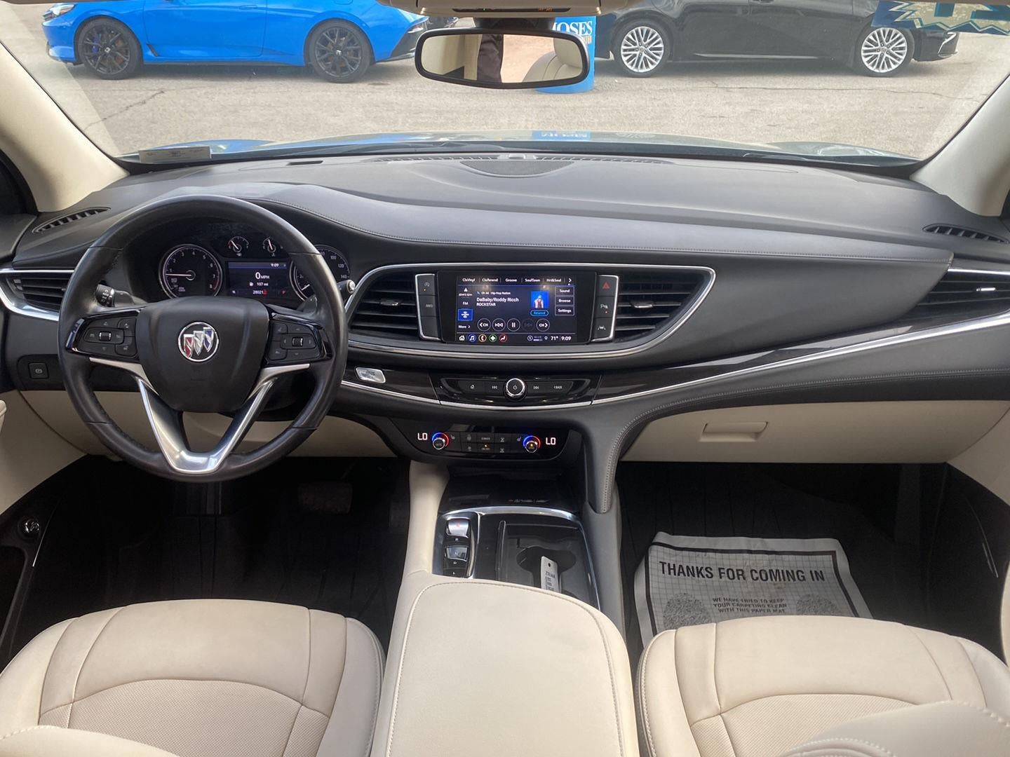 2023 Buick Enclave Essence