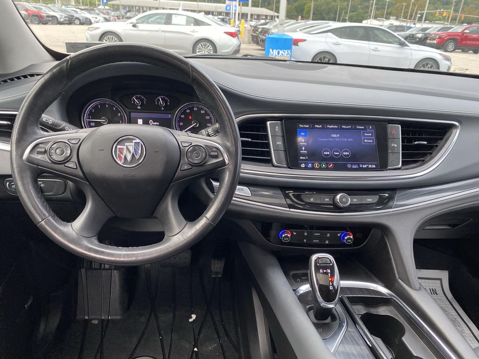 2021 Buick Enclave Essence