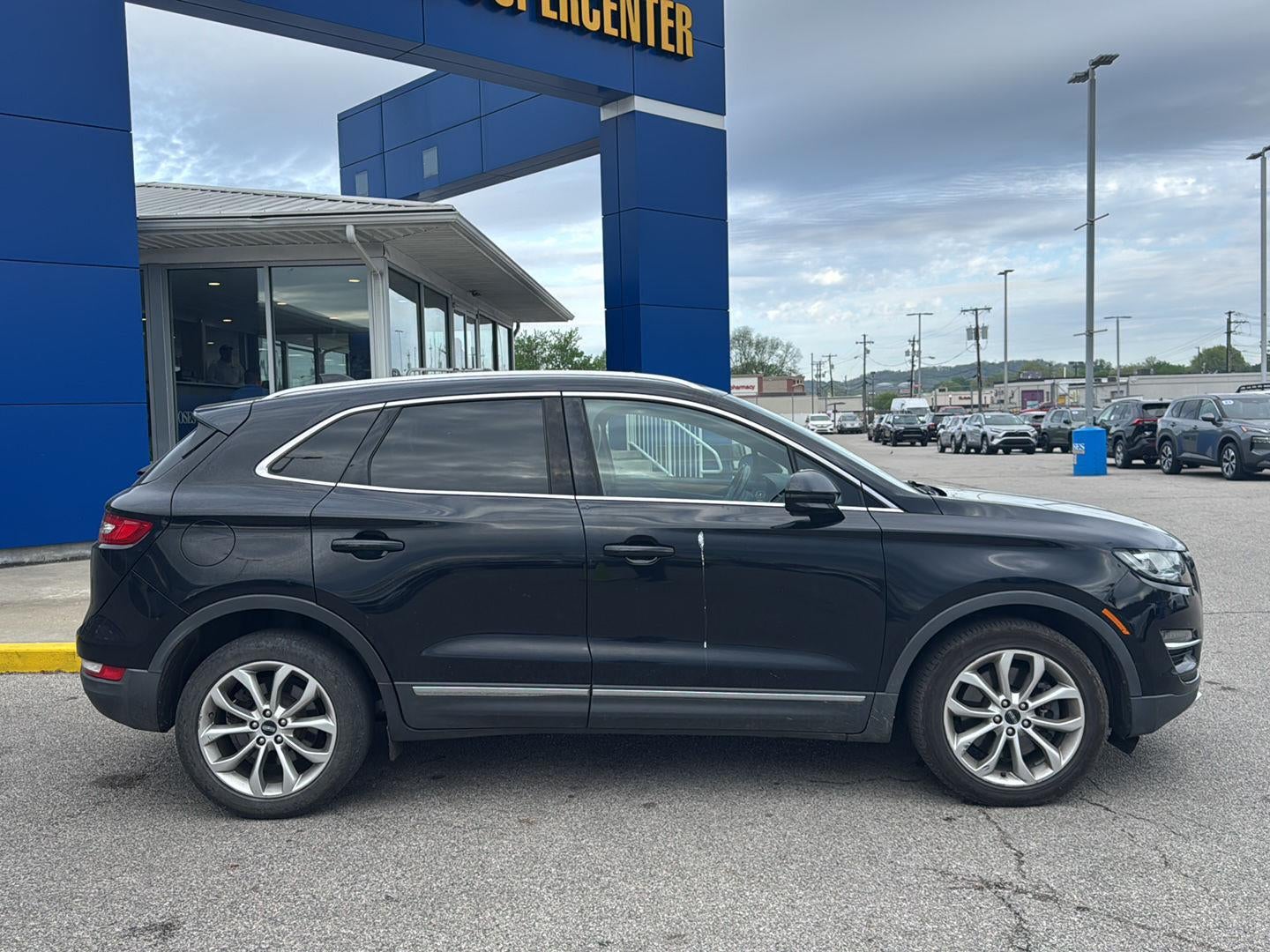 2019 Lincoln MKC Select