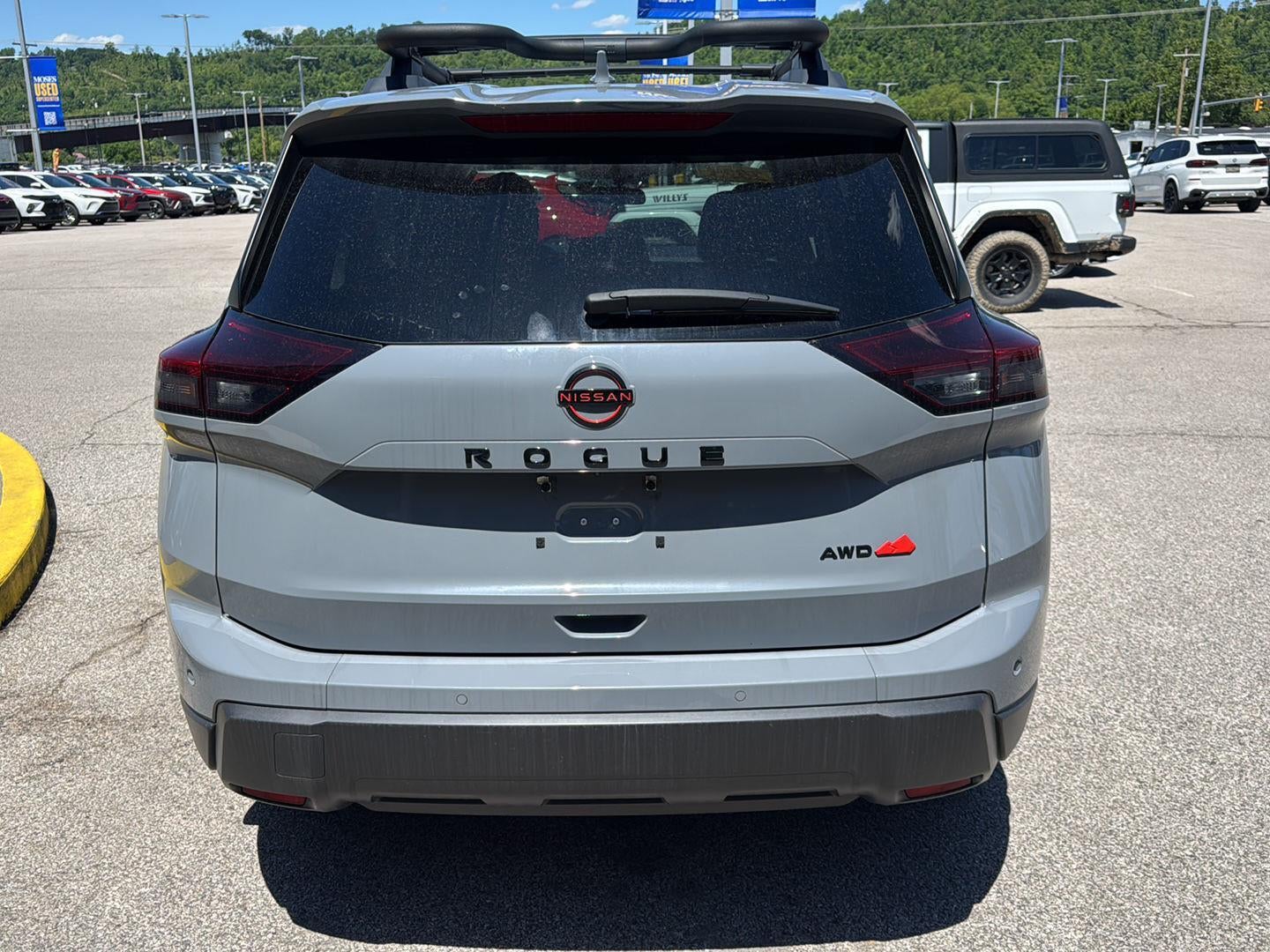 2025 Nissan Rogue Rock Creek