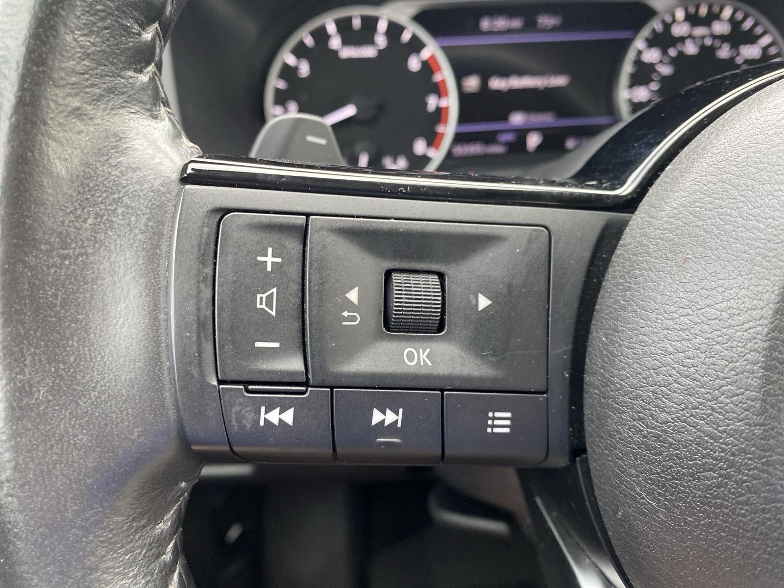 2022 Nissan Rogue SL