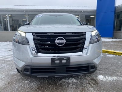 2023 Nissan Pathfinder S