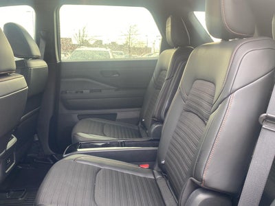 2025 Nissan Pathfinder Rock Creek