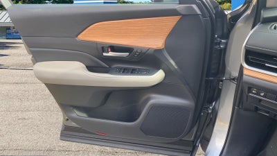 2025 Toyota Grand Highlander Limited
