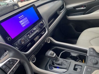 2024 Toyota Grand Highlander Hybrid XLE