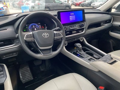 2024 Toyota Grand Highlander Hybrid XLE