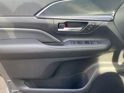 2025 Toyota Grand Highlander Hybrid MAX Platinum