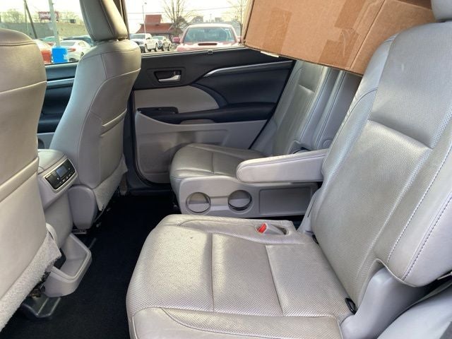 2017 Toyota Highlander Limited