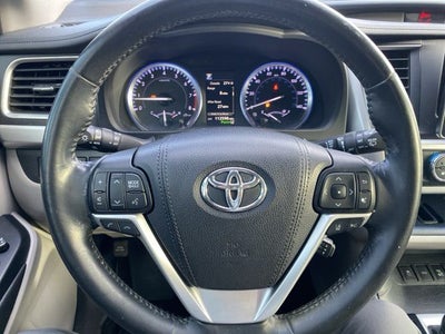 2017 Toyota Highlander Limited