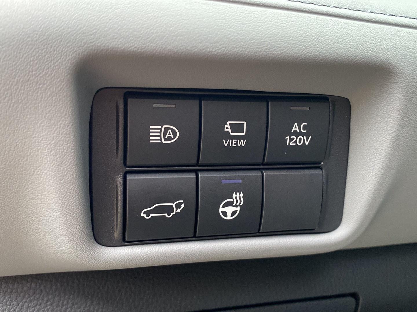 2025 Toyota Highlander Hybrid Platinum