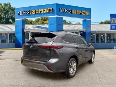 2025 Toyota Highlander Hybrid Platinum
