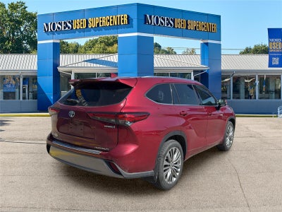 2021 Toyota Highlander Hybrid Platinum