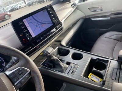 2023 Toyota Sienna Platinum 7-Passenger