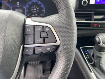 2025 Toyota Sienna Platinum 7-Passenger