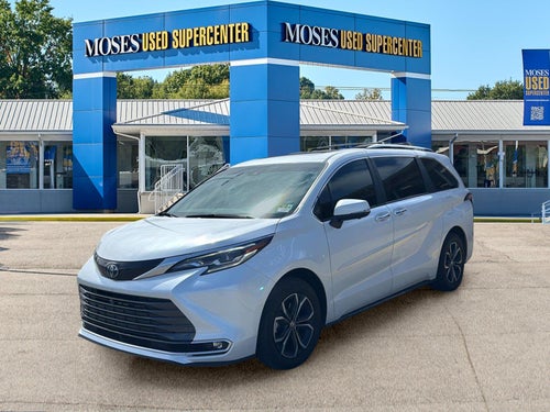 2025 Toyota Sienna Platinum 7-Passenger