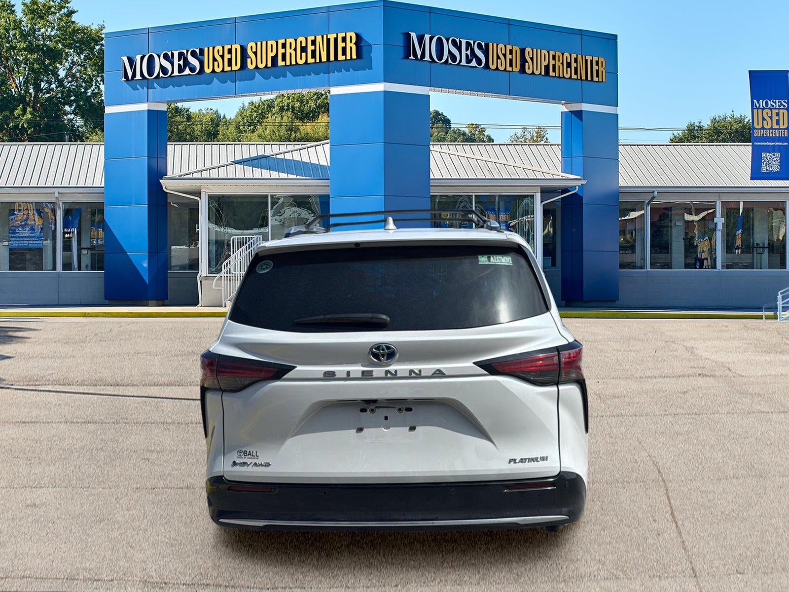 2025 Toyota Sienna Platinum 7-Passenger