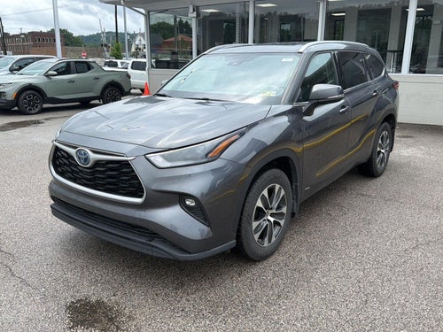 2022 Toyota Highlander Hybrid XLE