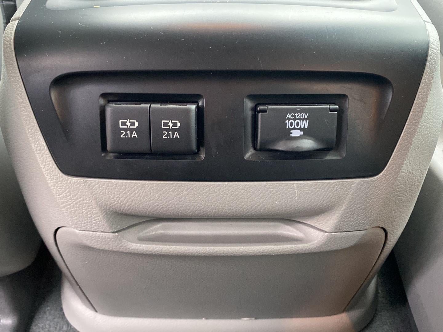 2020 Toyota Sienna LE 7-Passenger