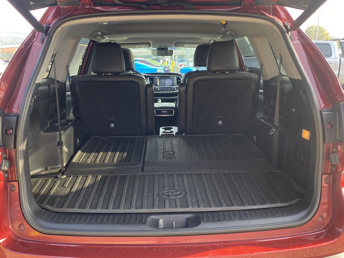 2019 Toyota Highlander Base
