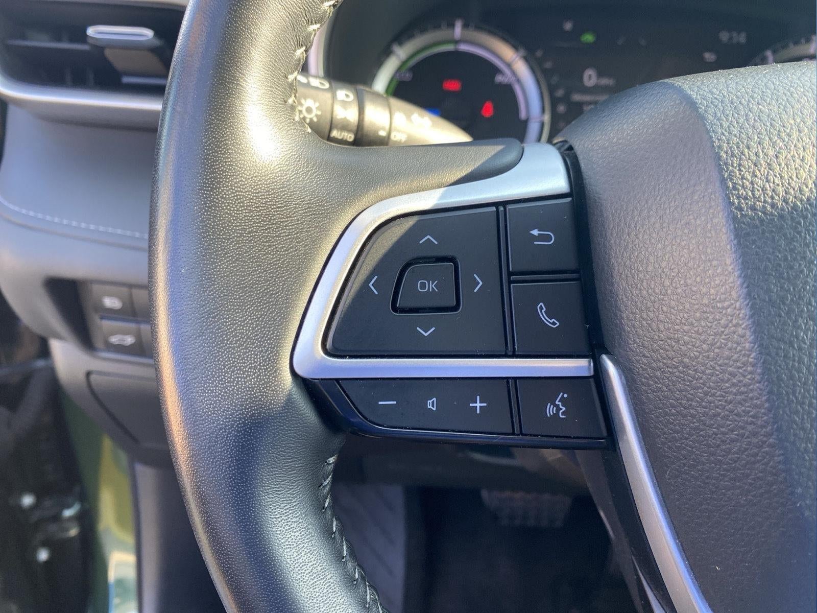 2025 Toyota Highlander Hybrid XLE