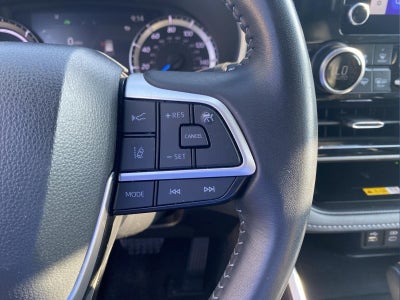 2025 Toyota Highlander Hybrid XLE