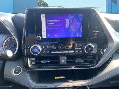 2025 Toyota Highlander Hybrid XLE