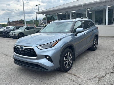 2023 Toyota Highlander Hybrid XLE