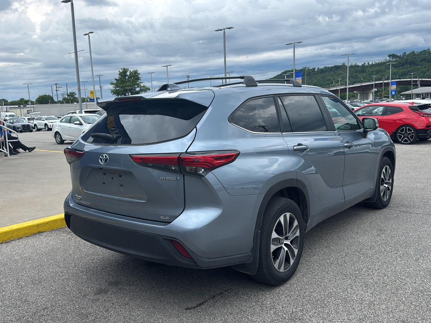 2023 Toyota Highlander Hybrid XLE