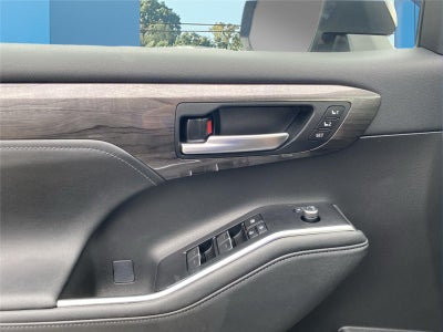 2023 Toyota HIGHLANDER SUV