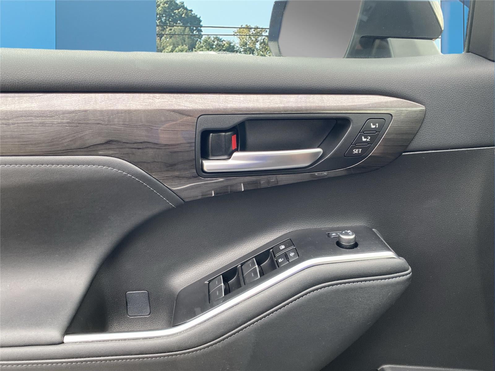 2023 Toyota HIGHLANDER SUV