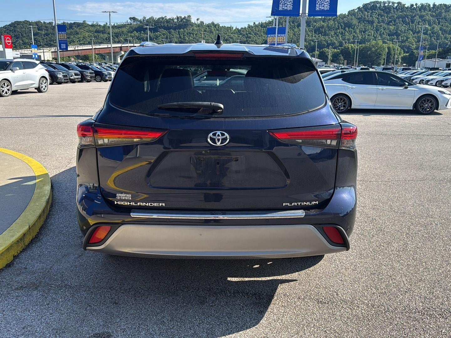 2023 Toyota HIGHLANDER SUV