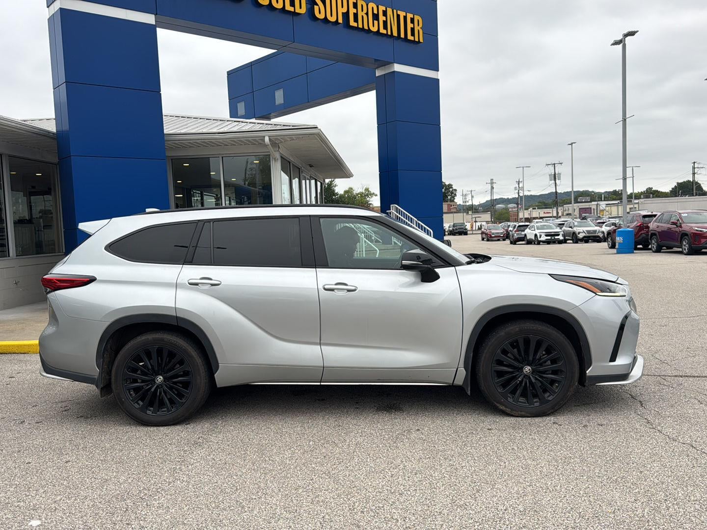 2023 Toyota Highlander XSE