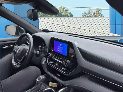 2023 Toyota Highlander XSE