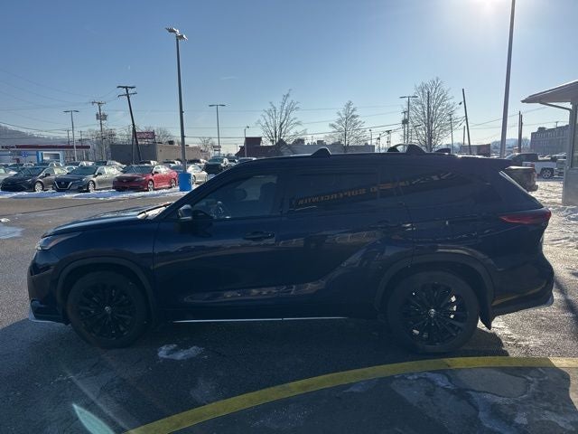 2023 Toyota Highlander XSE