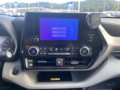 2025 Toyota Highlander XLE