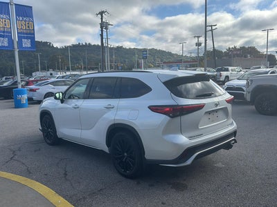 2023 Toyota Highlander XSE
