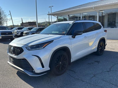 2023 Toyota Highlander XSE