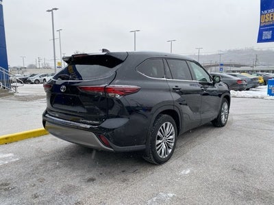2024 Toyota Highlander Platinum