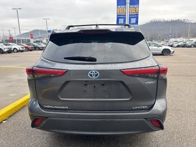 2022 Toyota Highlander Hybrid Limited