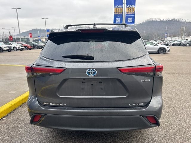 2022 Toyota Highlander Hybrid Limited