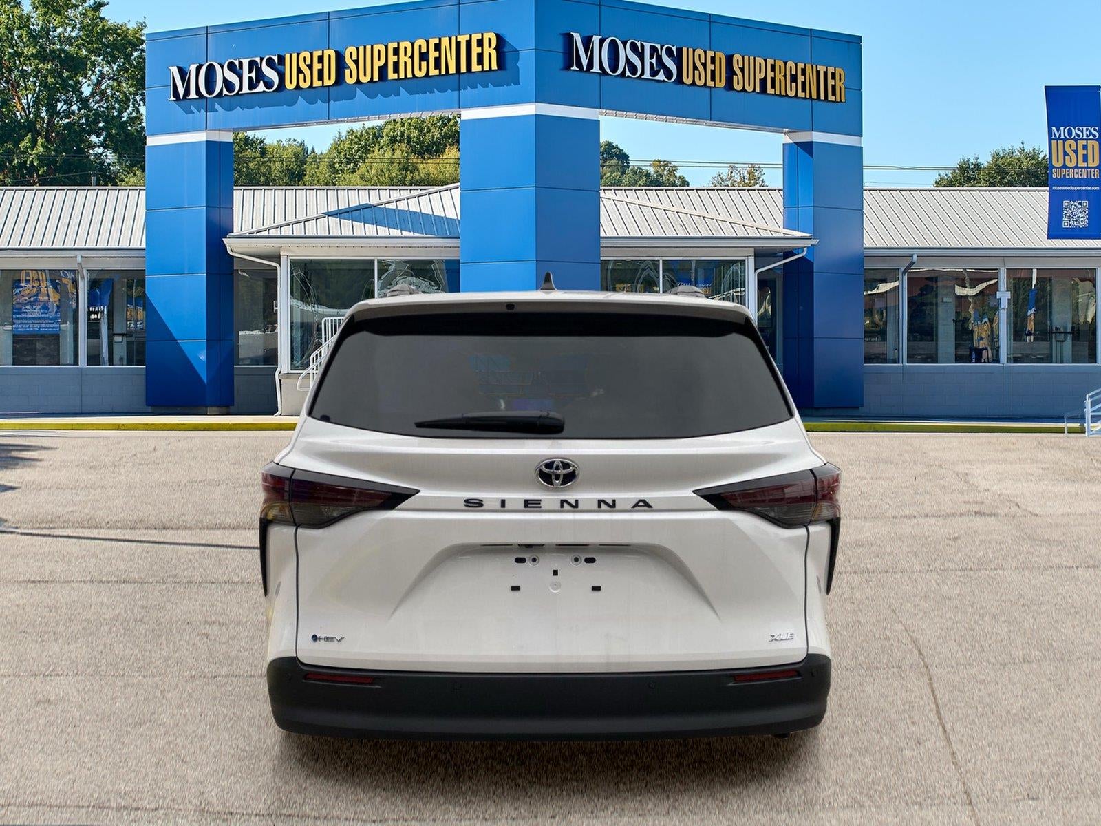 2026 Toyota Sienna XLE 7-Passenger