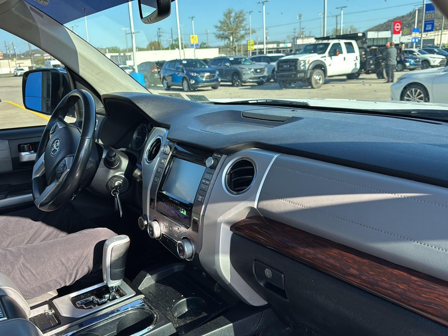 2017 Toyota Tundra Limited