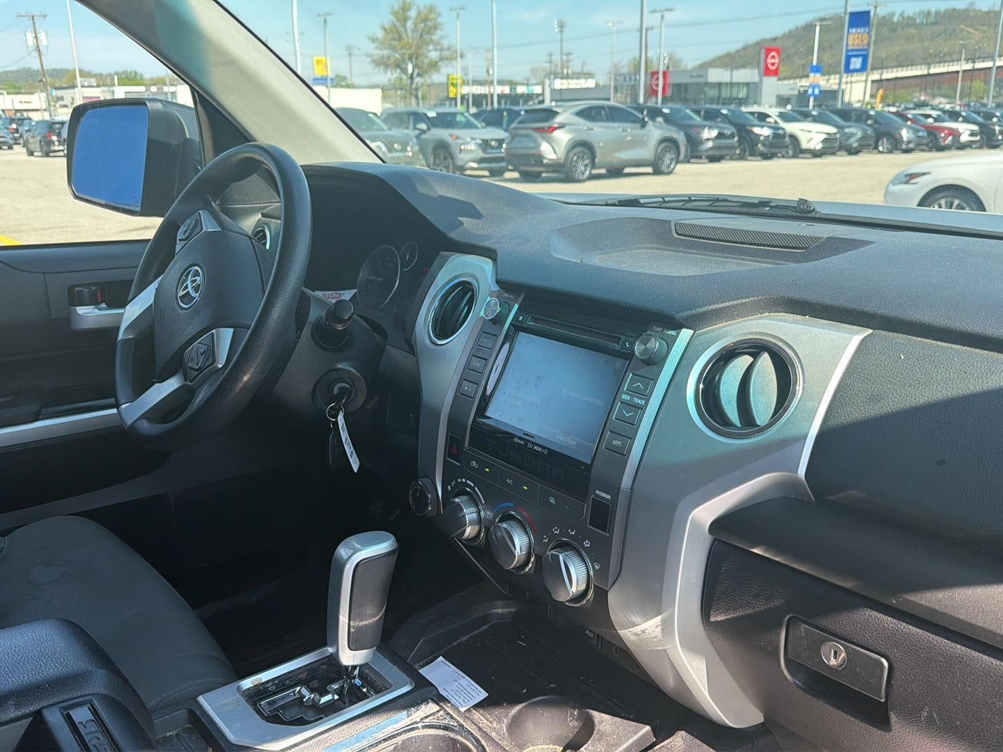 2014 Toyota Tundra SR5