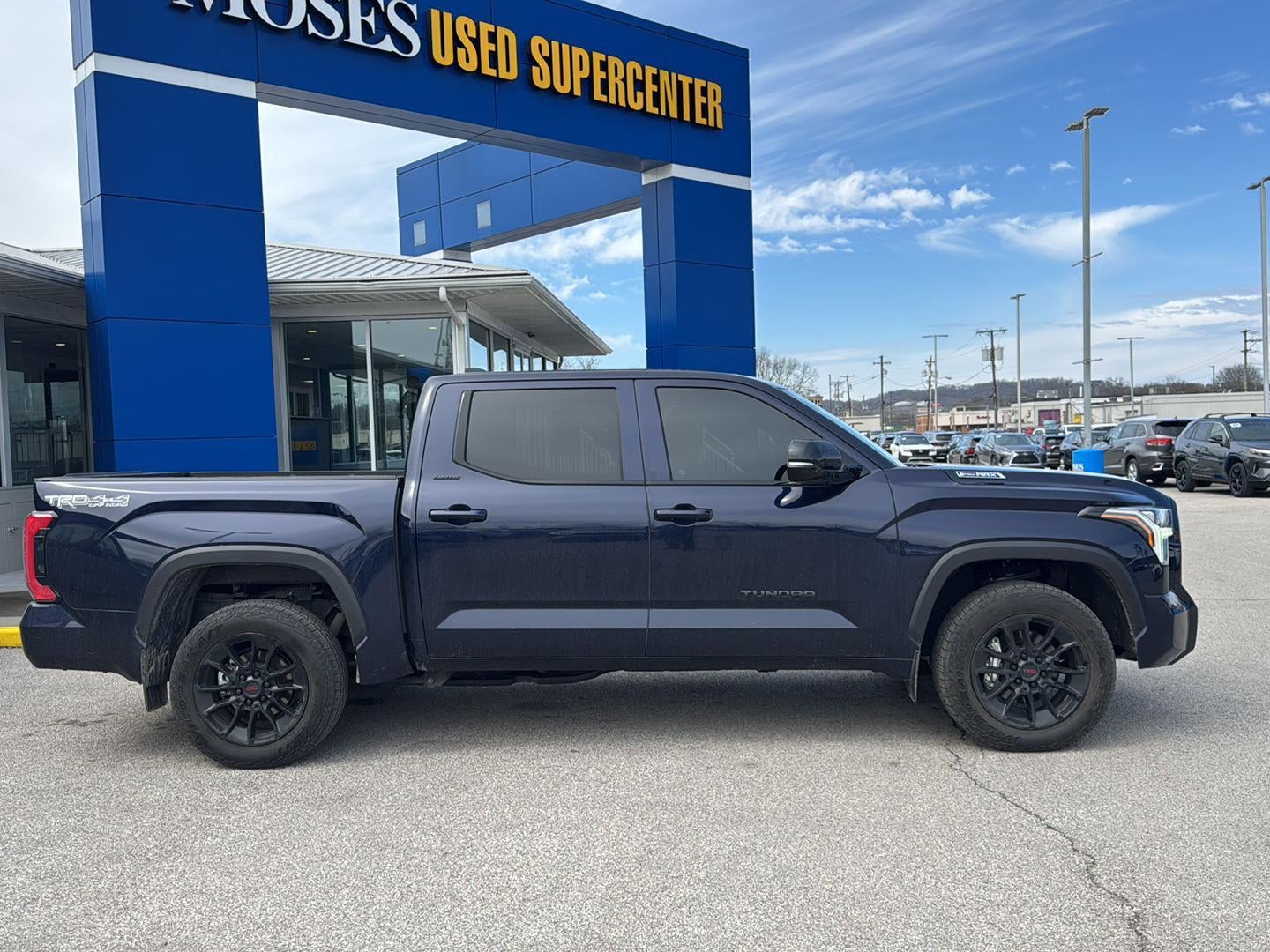 2025 Toyota Tundra Limited HV