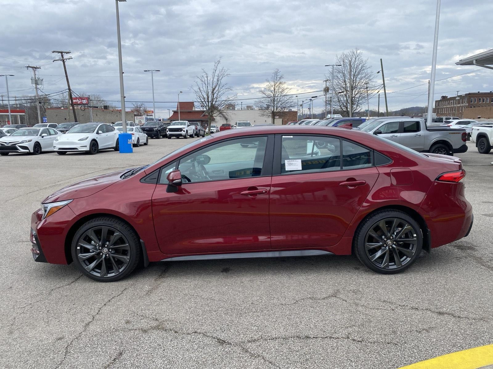 2025 Toyota Corolla SE