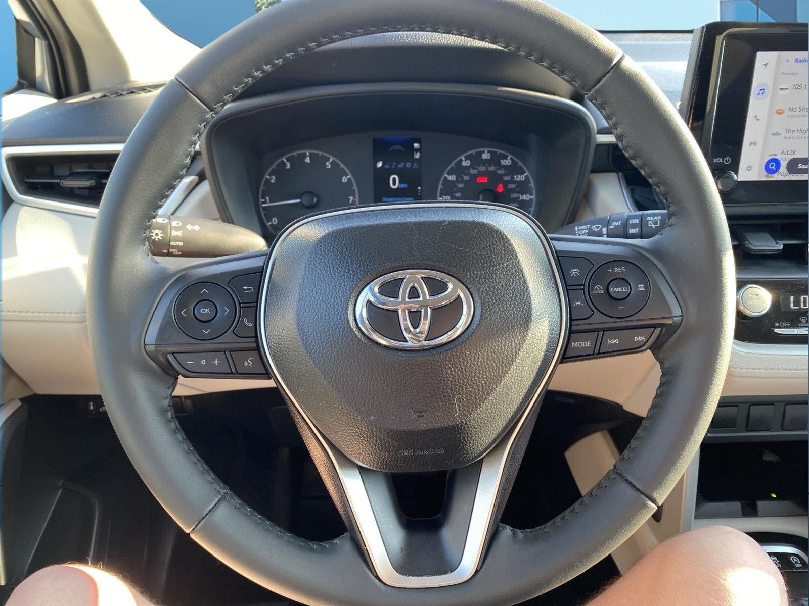 2025 Toyota Corolla Cross LE
