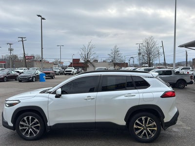 2022 Toyota Corolla Cross XLE