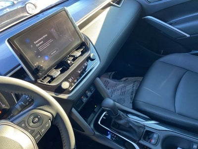 2024 Toyota Corolla Cross XLE