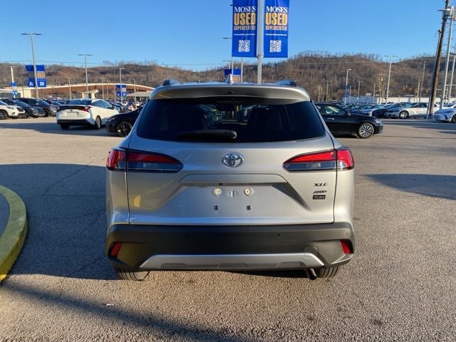 2024 Toyota Corolla Cross XLE