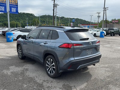 2025 Toyota Corolla Cross XLE